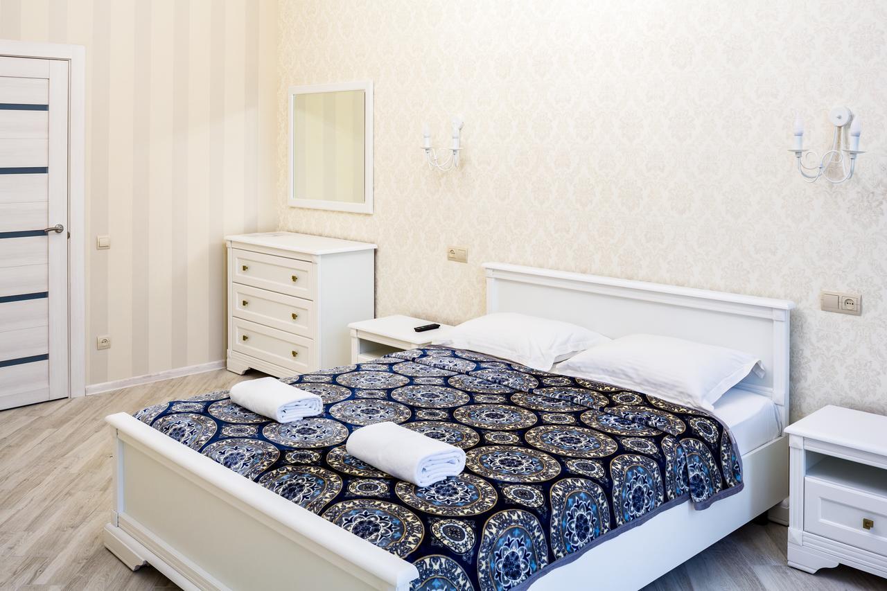 Leogrand Vip Apartments On Udatnogo 4 Lvov Exteriér fotografie